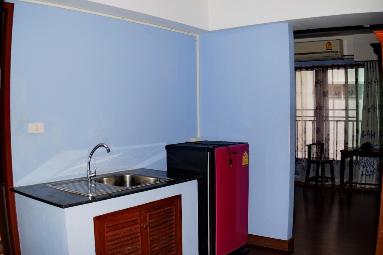 Room To Let Chiang Mai Exterior photo