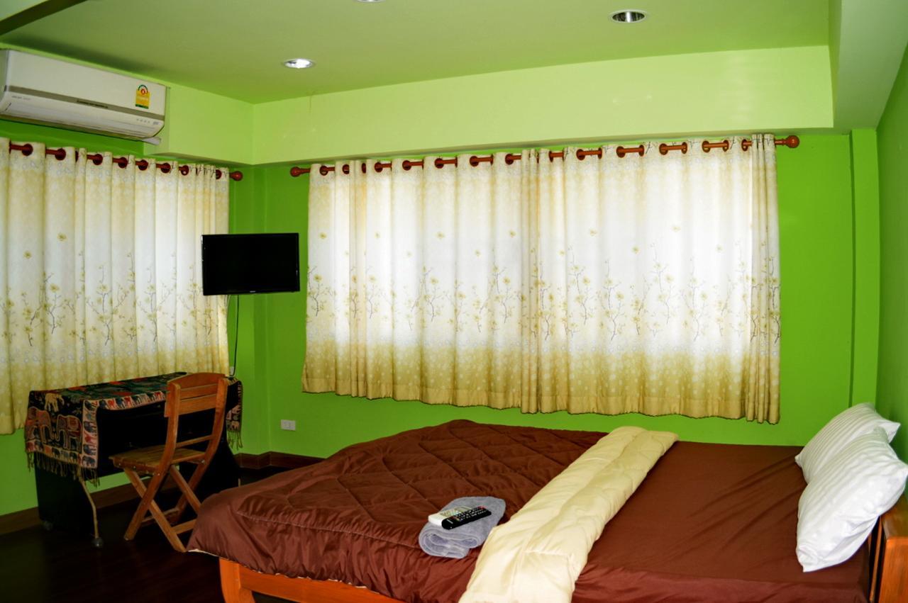 Room To Let Chiang Mai Exterior photo