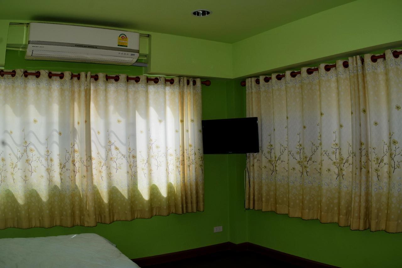 Room To Let Chiang Mai Exterior photo
