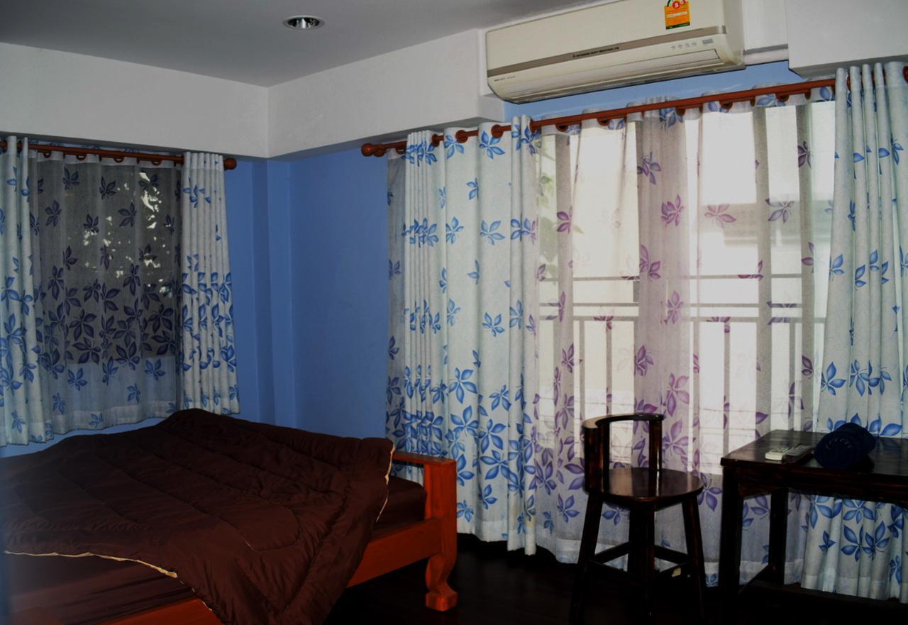 Room To Let Chiang Mai Exterior photo