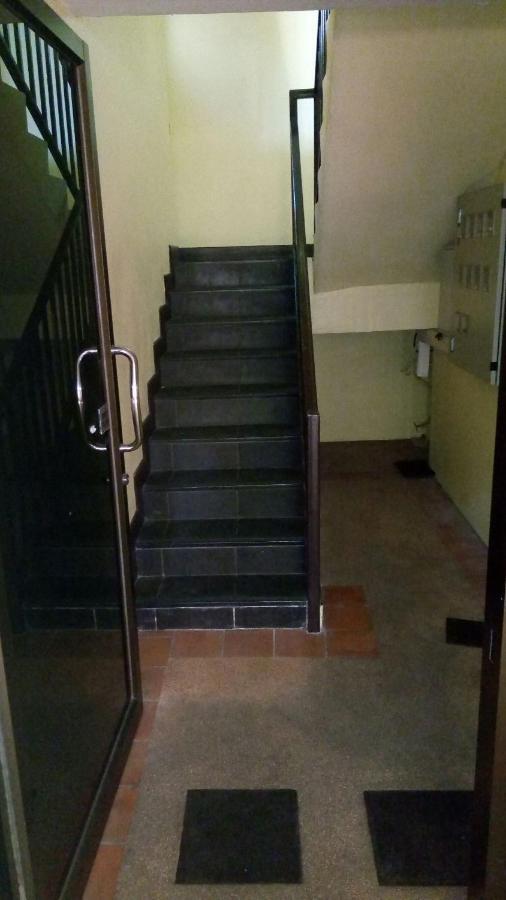 Room To Let Chiang Mai Exterior photo