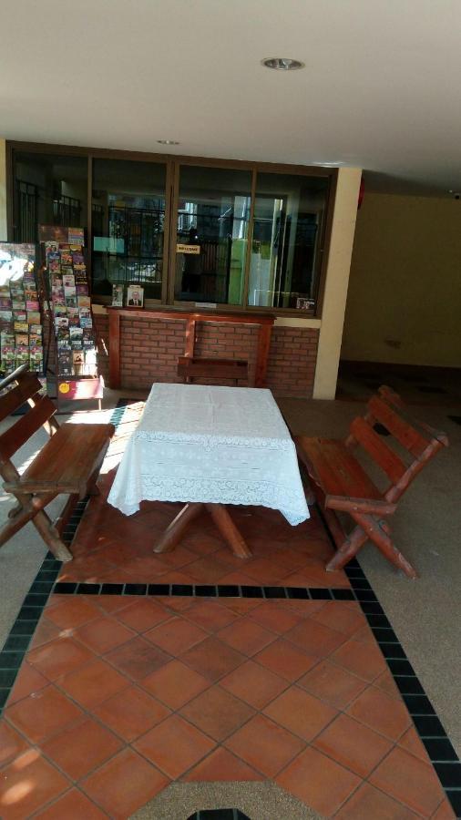 Room To Let Chiang Mai Exterior photo